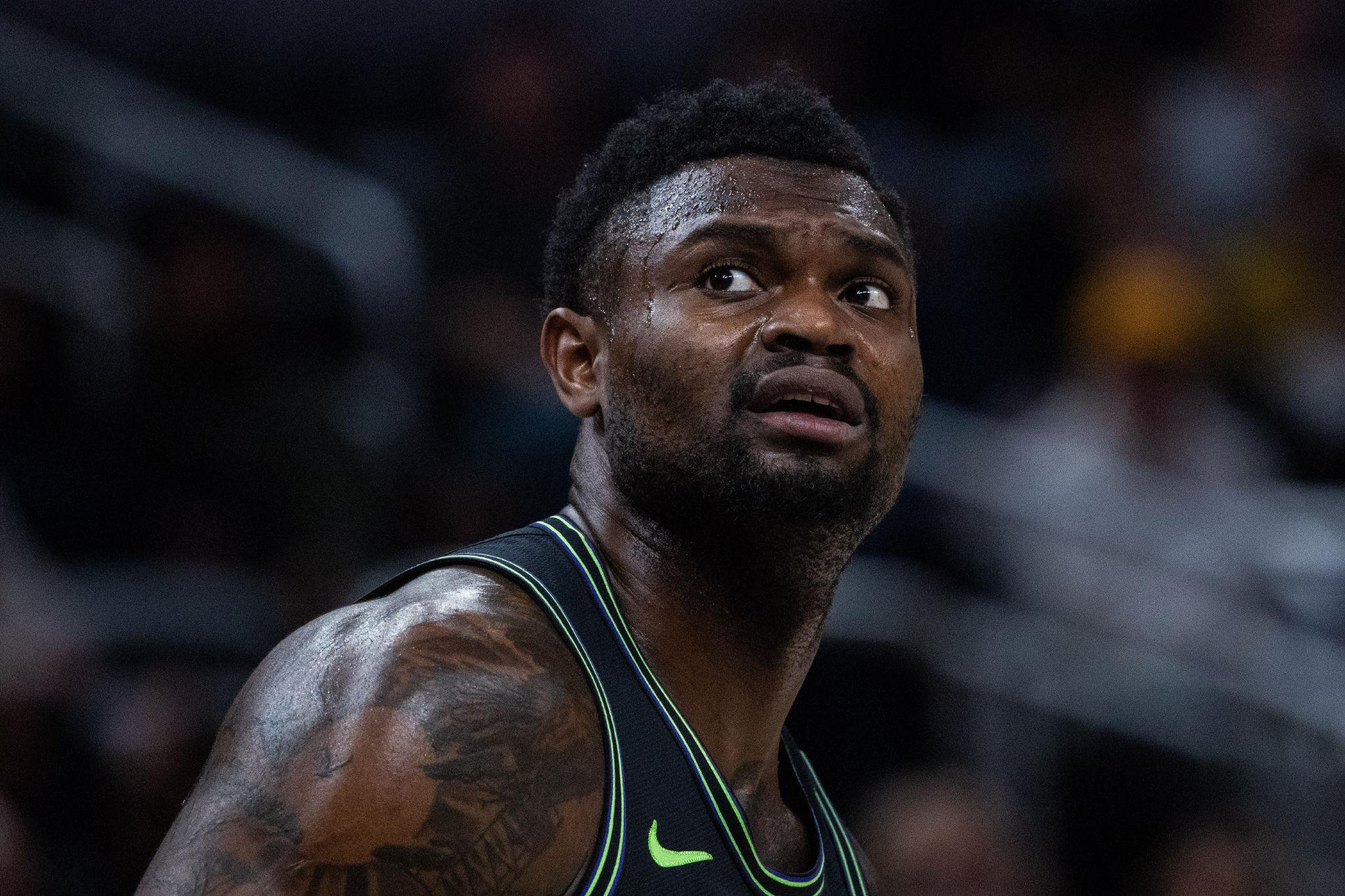 没存在感！锡安首节8分钟1中0没得分 拿到1助攻1盖帽