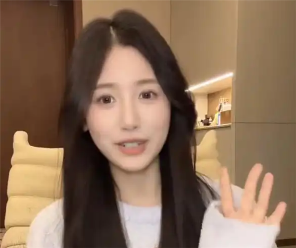 网红一栗小莎子回应确诊淋巴瘤：已完成人生中首次化疗