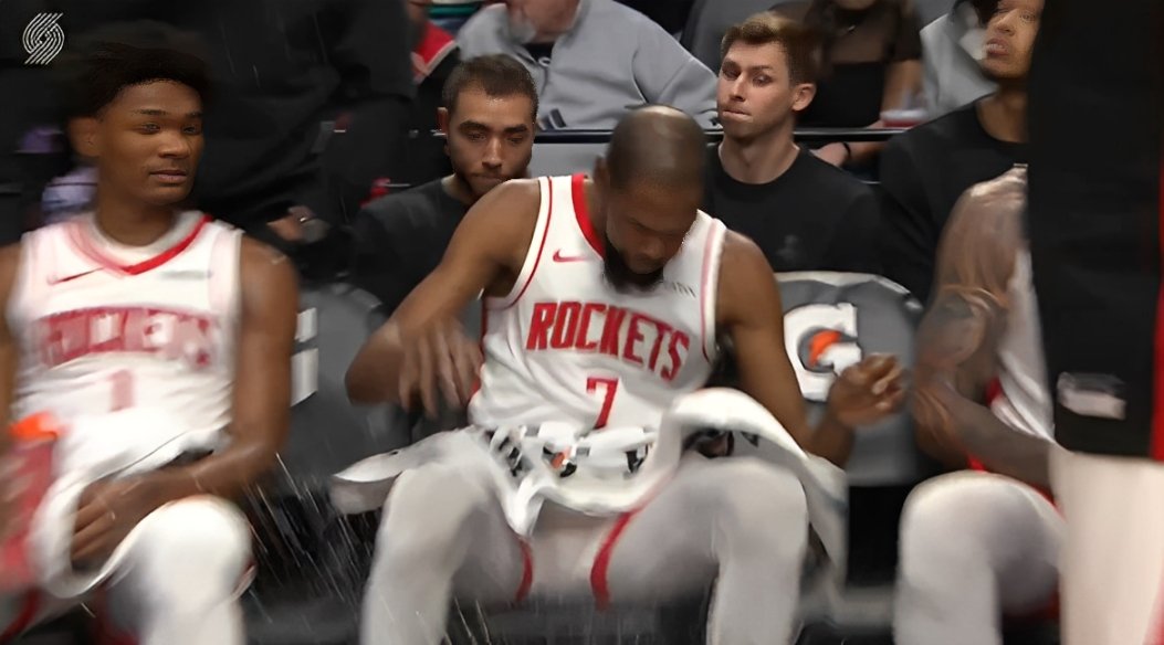 这也有Buff~杜兰特摔水杯后火箭8胜4负 只输给马刺雷霆国王76人