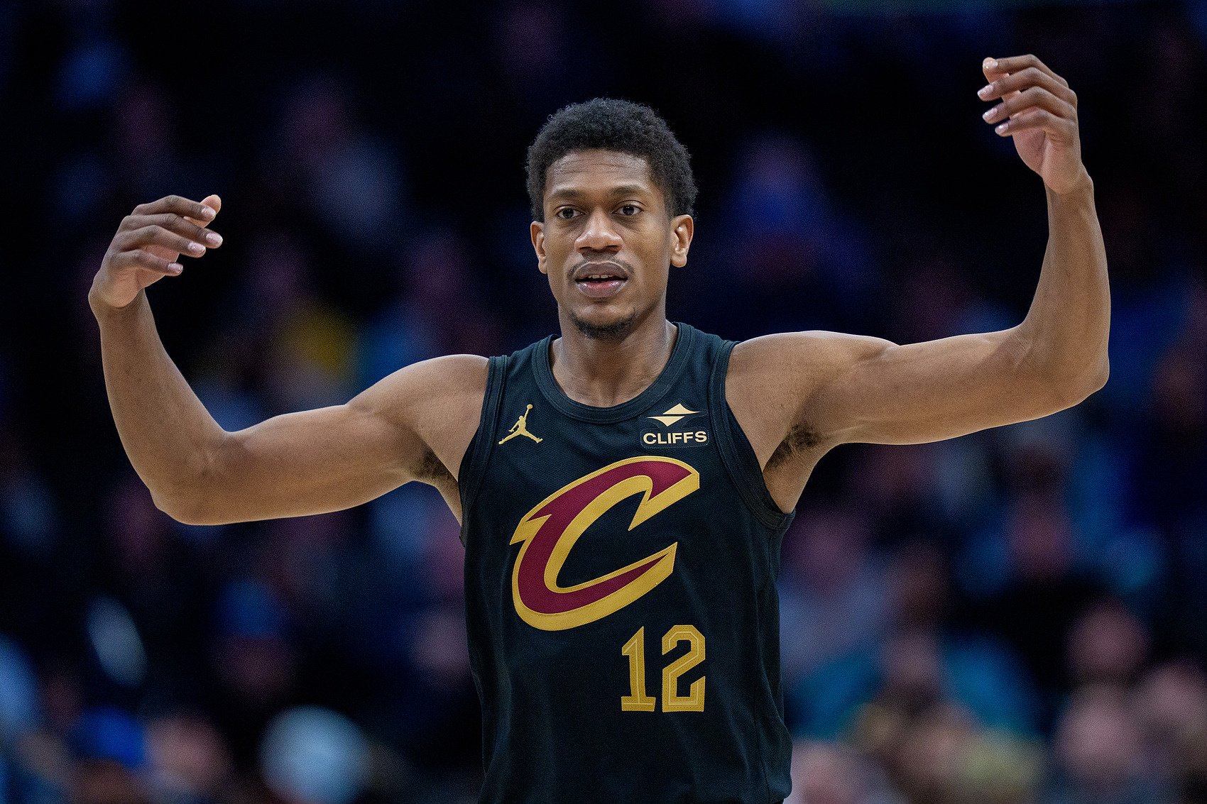 骑士GM谈交易：当下及未来都能持续打造具备总冠军竞争力的队伍