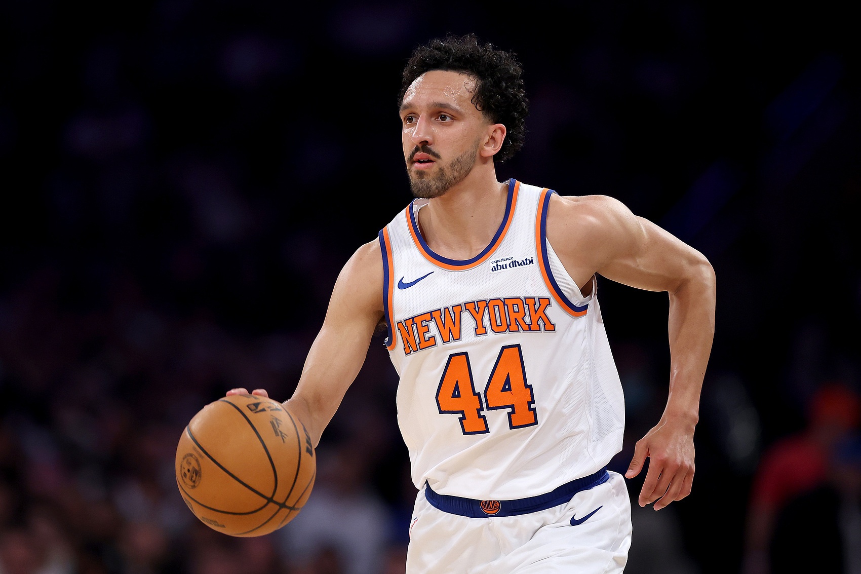 沙梅特：与迈克·布朗共事特别好 向他学习时你能感觉他善于沟通