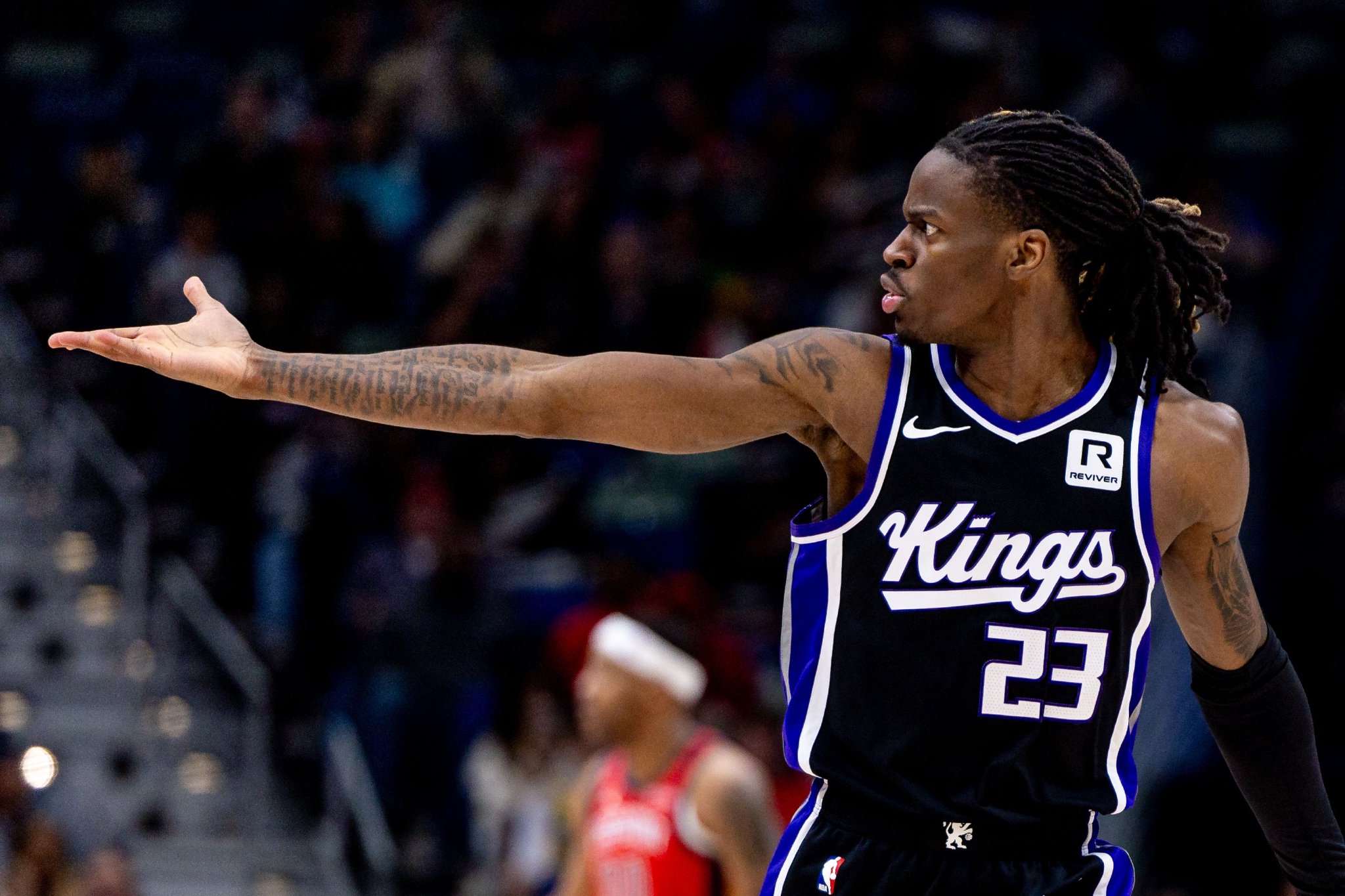 最高有资格签3年5200万！名记：骑士预计将与基翁·埃利斯续约