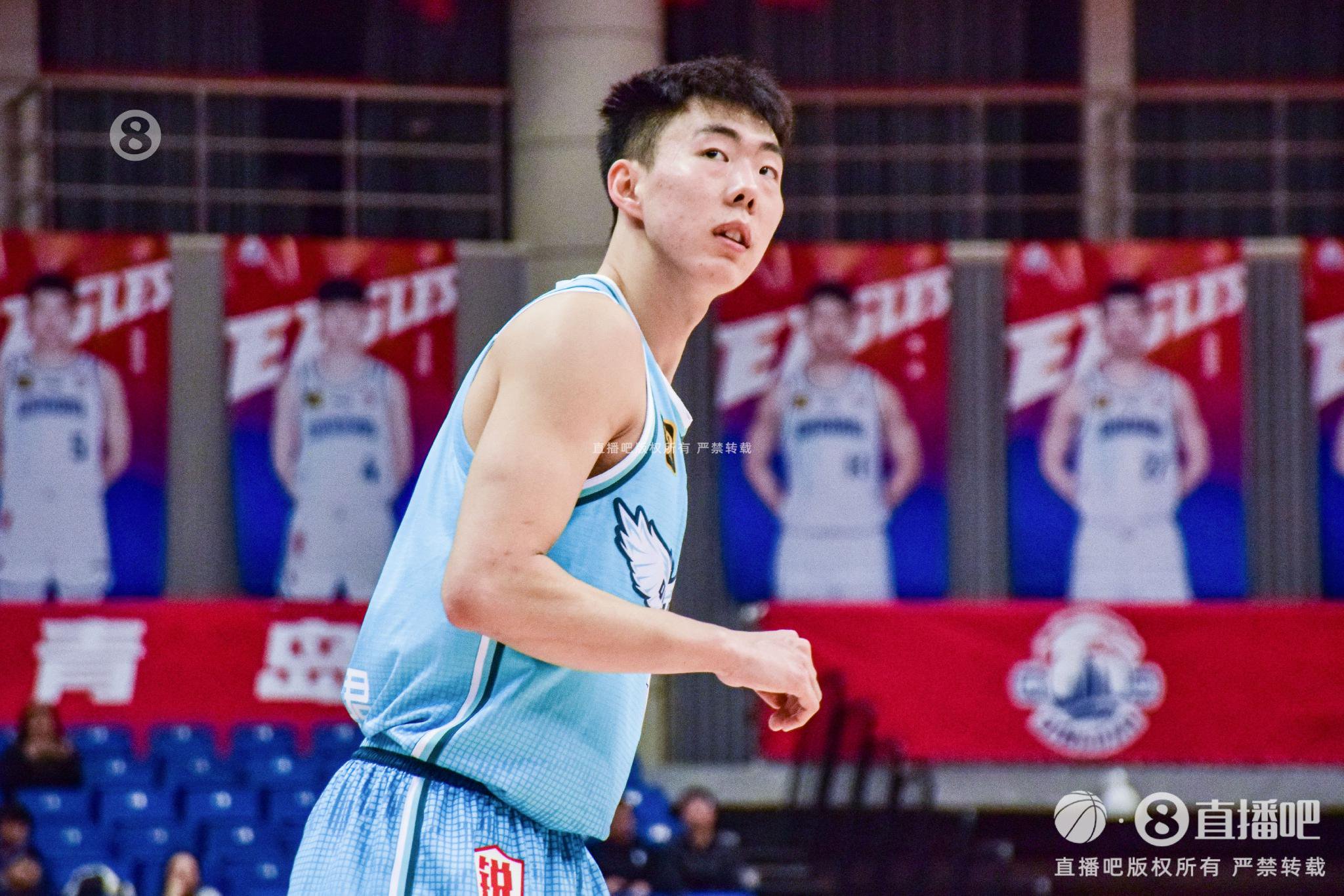 场均投三分30次联盟第4！媒体人：青岛是CBA魔球风格最鲜明球队