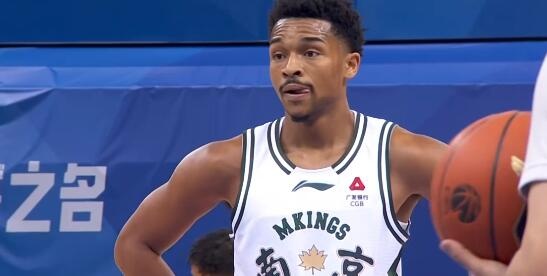 杀疯了！汉兹18中11爆砍43分8板2助1断 第二个加时独得8分