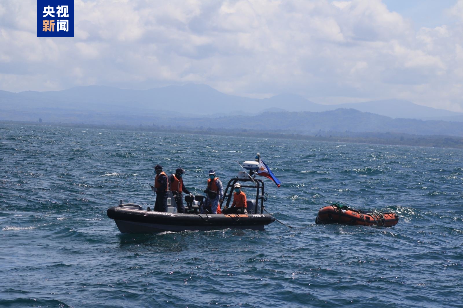 菲律宾南部沉船事故死亡人数升至45人