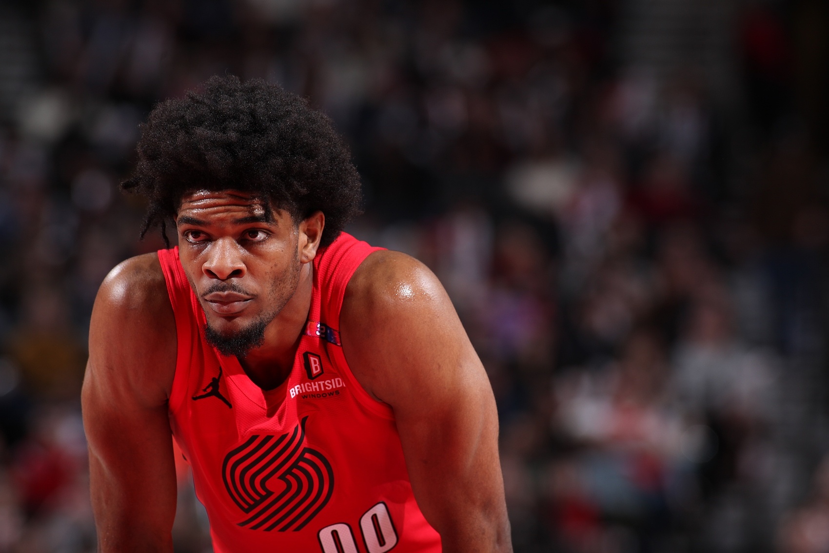 小杨的队友！NBA官方祝斯库特·亨德森22岁生日快乐！