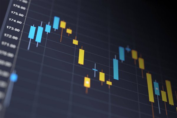 责任编辑：拾柒