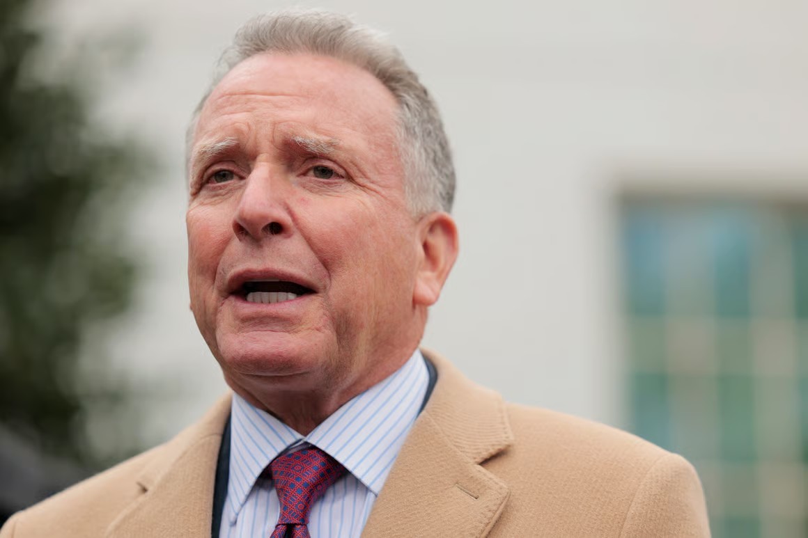 美总统特使：俄乌达成换俘协议 三方会谈将继续