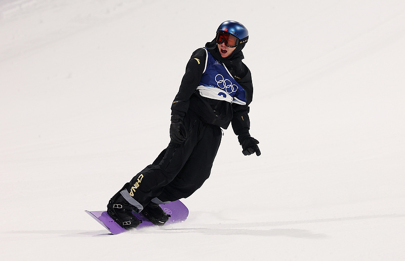 苏翊鸣晋级米兰冬奥会单板滑雪男子大跳台决赛