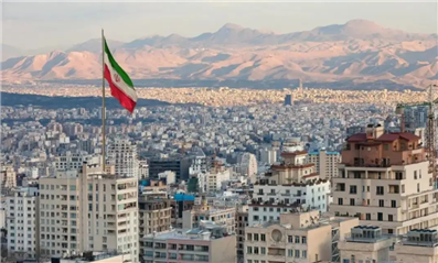 伊朗官员称武装部队今晚起将进入最高级别戒备状态