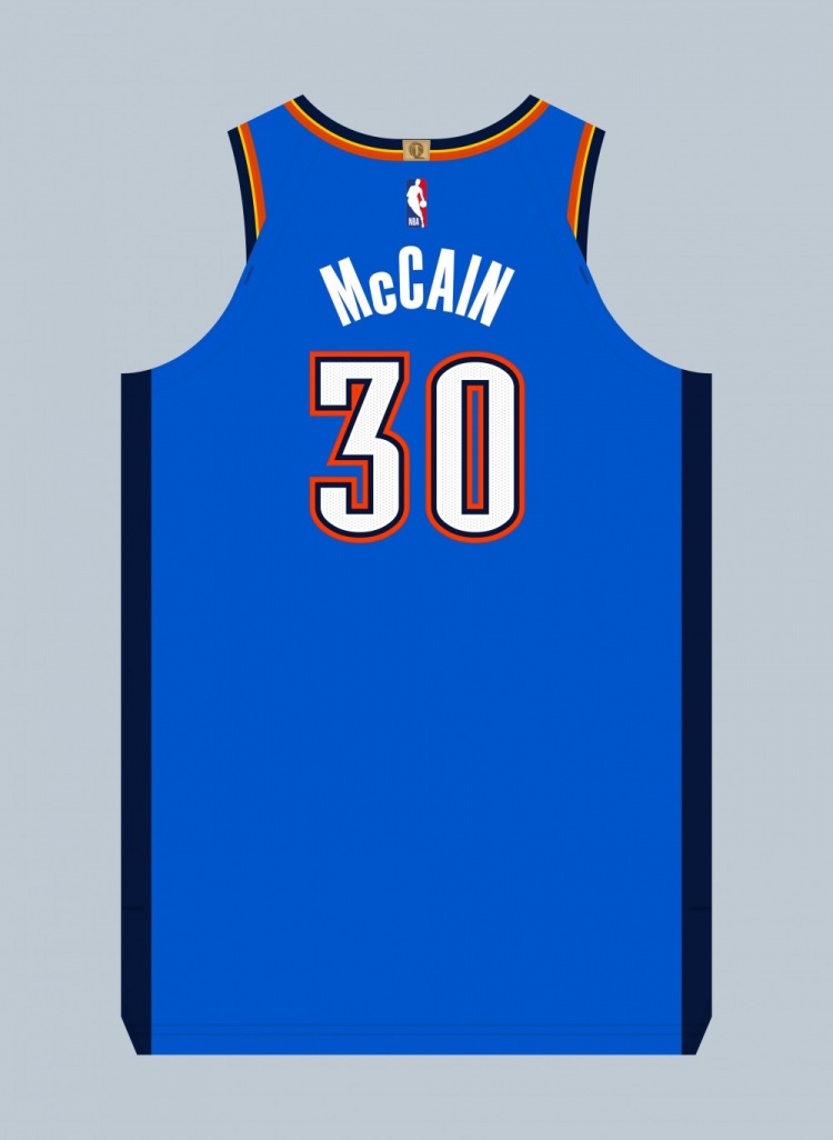 球衣记者：麦凯恩在雷霆将改穿30号球衣 76人时期穿20号