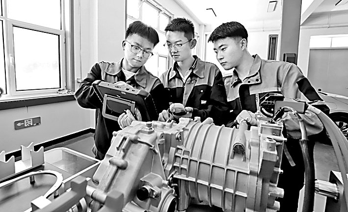 职业实训如何打通产学“断层”