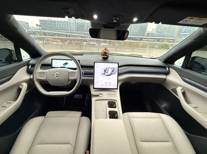 ▲蔚来ES8（参数丨图片）内饰