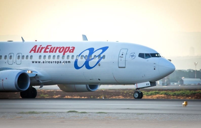 西班牙多家航空公司将逐步恢复飞往委内瑞拉航班