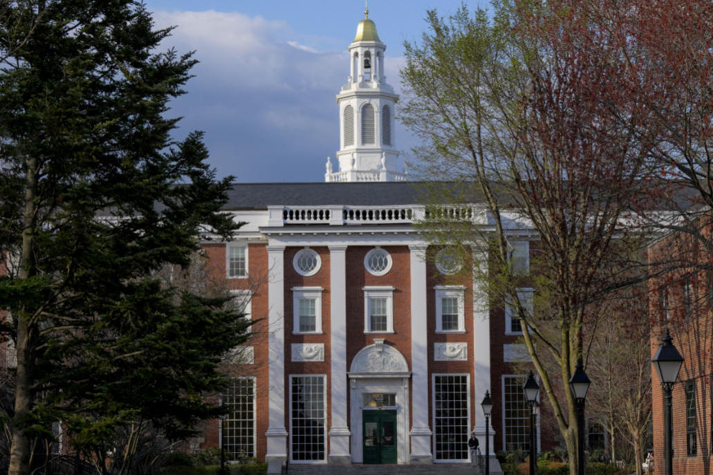 △哈佛大学（贵寓图）