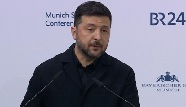 泽连斯基：美国总是要求乌克兰作出让步，而不是俄罗斯