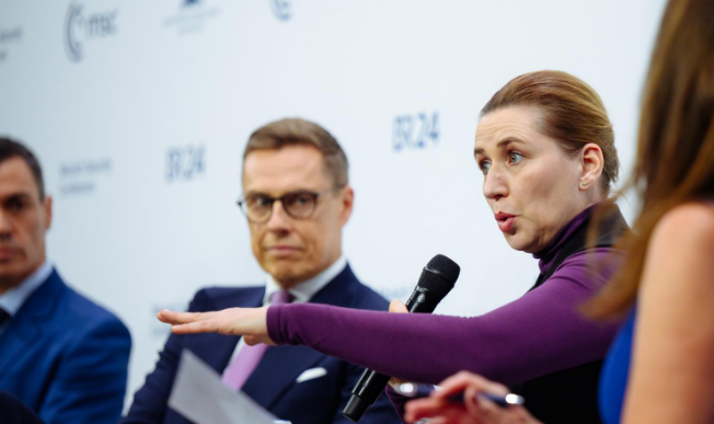 丹麦首相：格陵兰岛“不能定价” 主权必须得到尊重