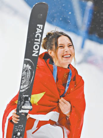 谷爱凌冬奥会再摘银