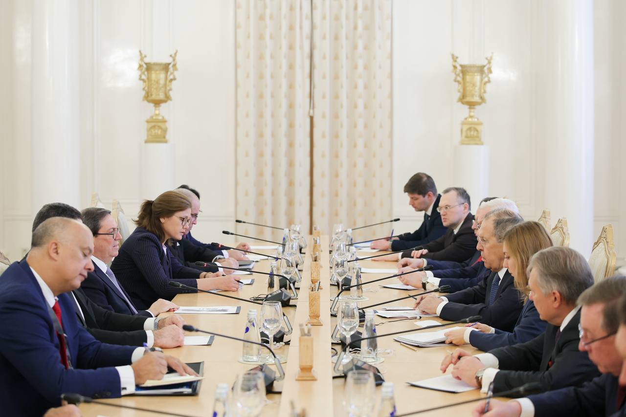 俄古外长举行会谈 俄方重申反对美国对古封锁