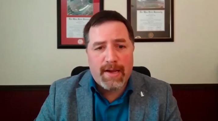 美国经济学家本·艾尔斯