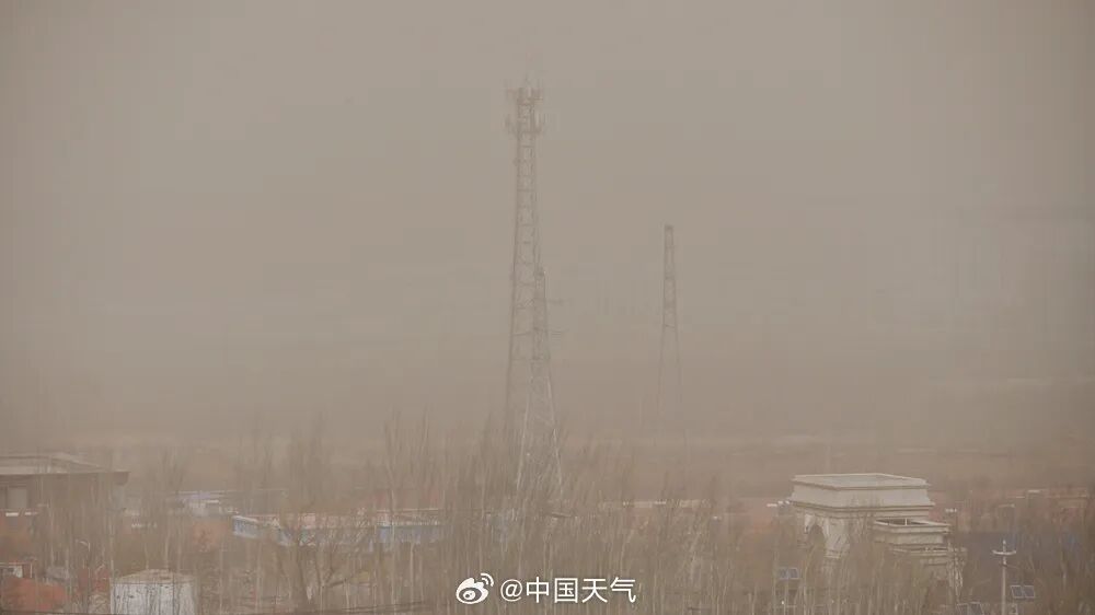 今年最强沙尘来袭,将影响十余省份!寒潮也要来了,多地降温超15℃|沙尘暴|大风|内蒙古|天气|华北_手机新浪网