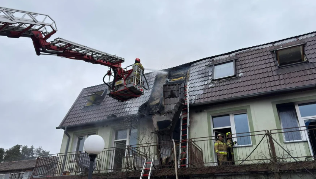 波兰一社会福利院发生火灾 致1死9伤