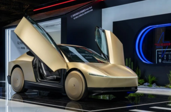 特斯拉Cybercab无人驾驶电动车