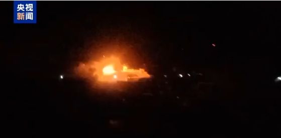 突发！巴基斯坦对阿富汗发动首轮空袭，阿首都传出爆炸巨响！巴方发布最新声明