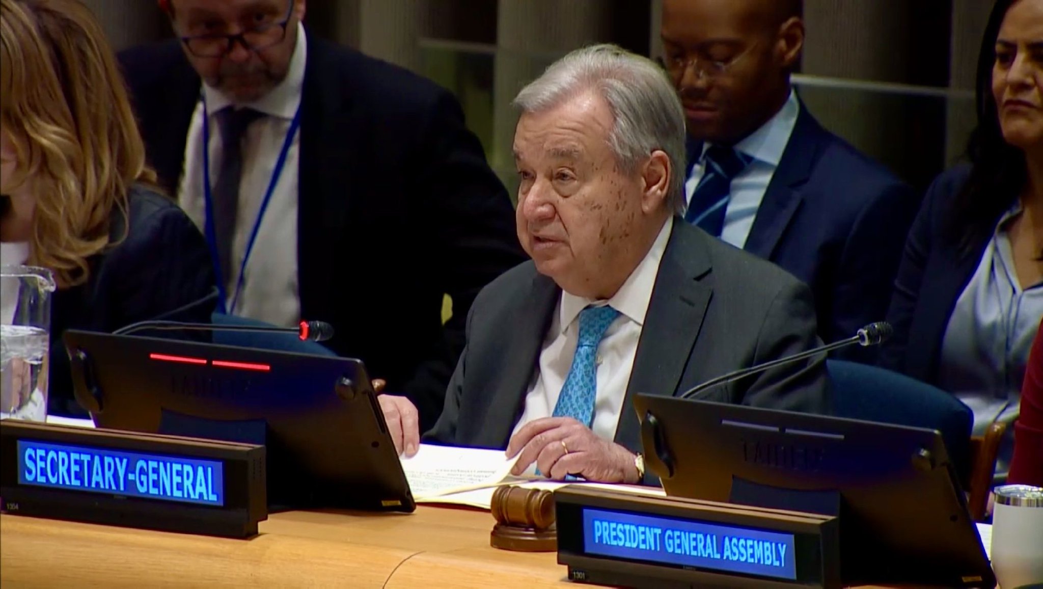 古特雷斯呼吁国际合作解决移民问题