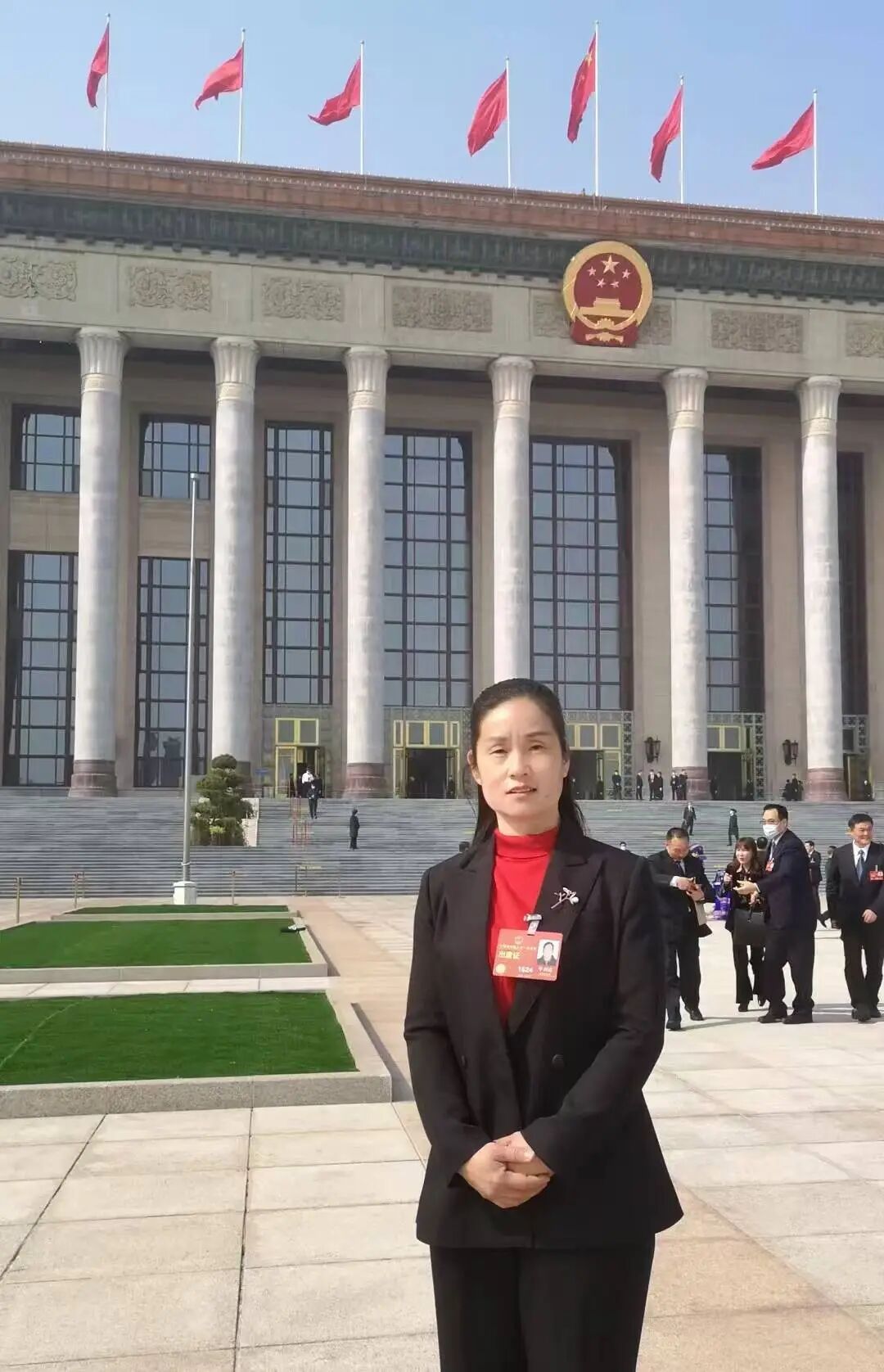 湖北人毕利霞,身份×3!|农民_新浪财经_新浪网
