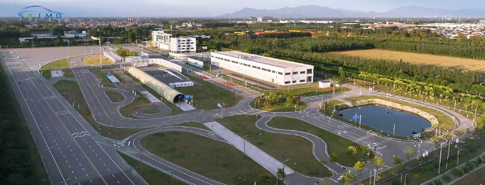 国度智能汽车与贤达交通（京冀）示范区顺义基地