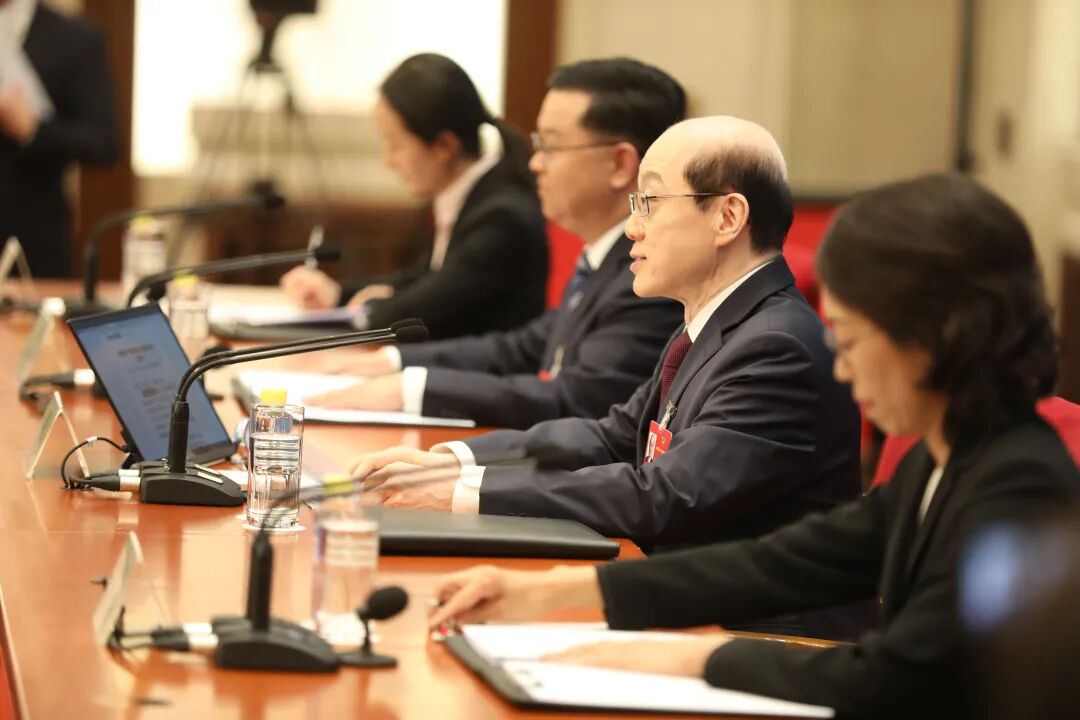 刘结一亮相!|刘结一_新浪财经_新浪网