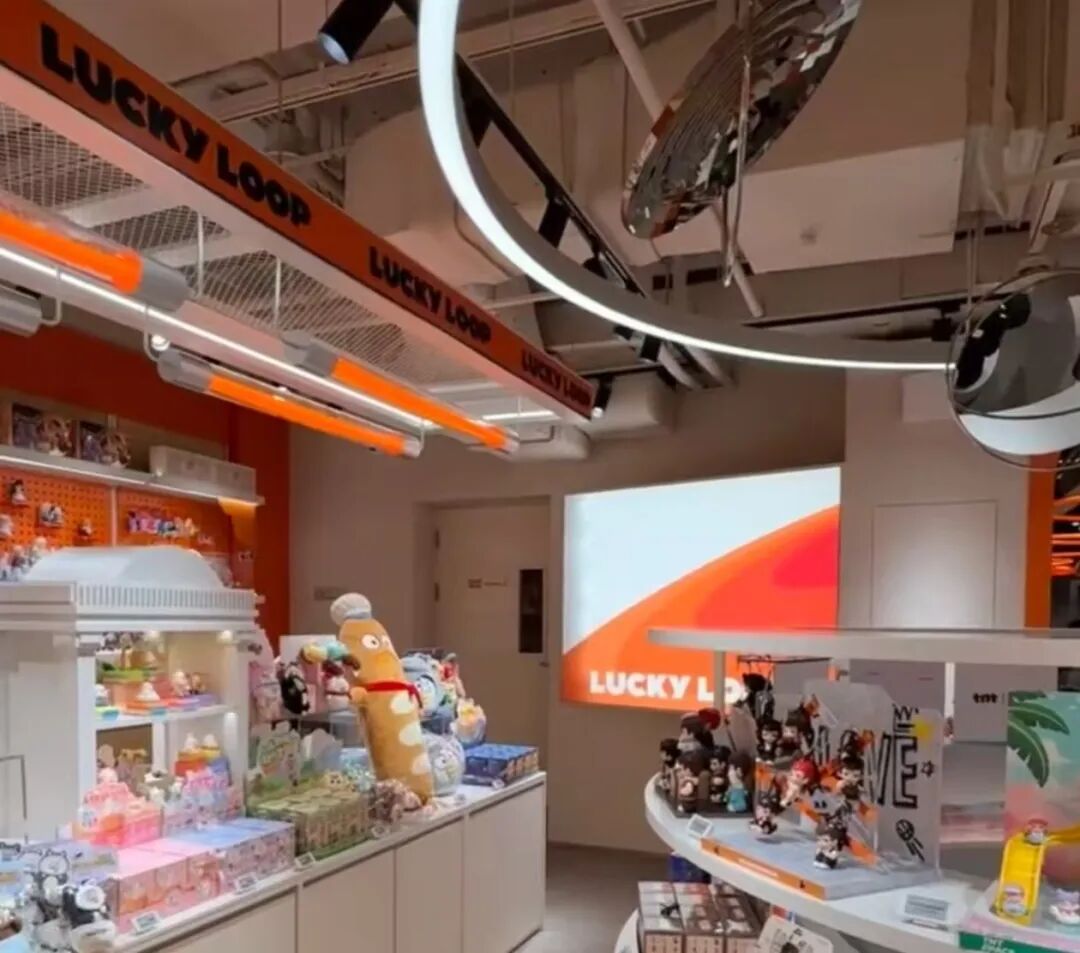 阿里潮玩首店落地北京，里面都有啥？上海的也在筹备了|阿里_新浪财经_新浪网