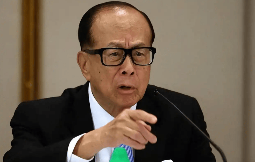 李嘉诚1100亿港元清仓英国电网资产|李嘉诚_新浪财经_新浪网