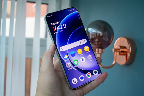 责任编辑：振亭