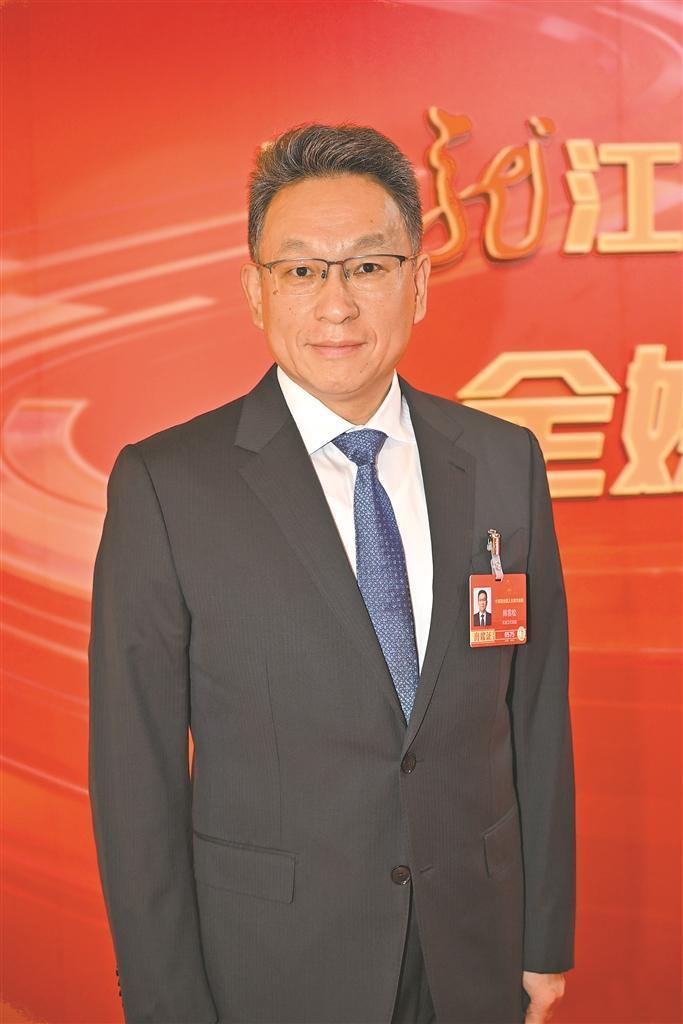两会好声音|韩雪松代表:聚焦未来产业 培育支柱产业|绥化市_新浪财经_新浪网