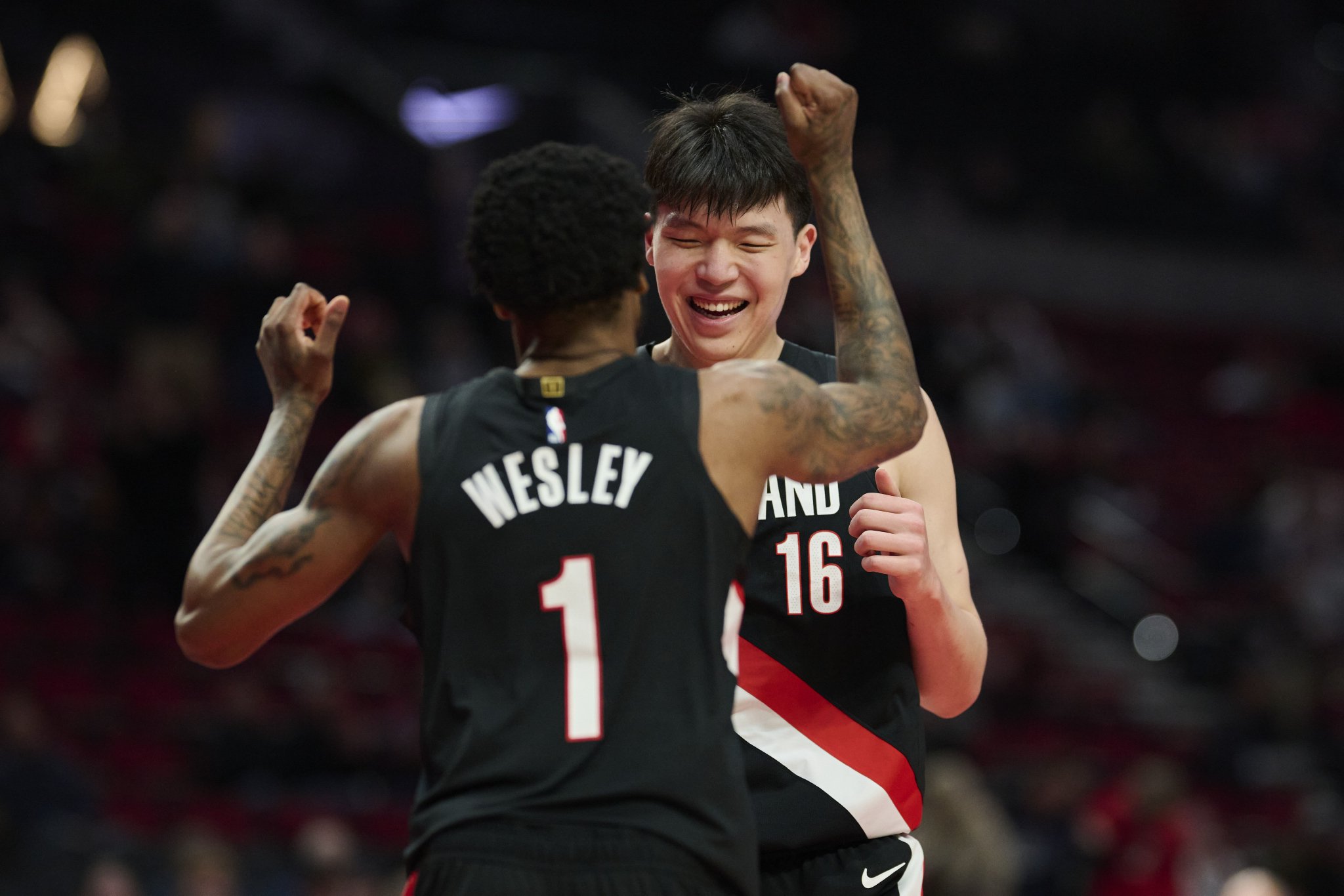 【菜鸟】杨瀚森5分1暴扣 哈珀19分6助 弗拉格17分8板6助 康神失准