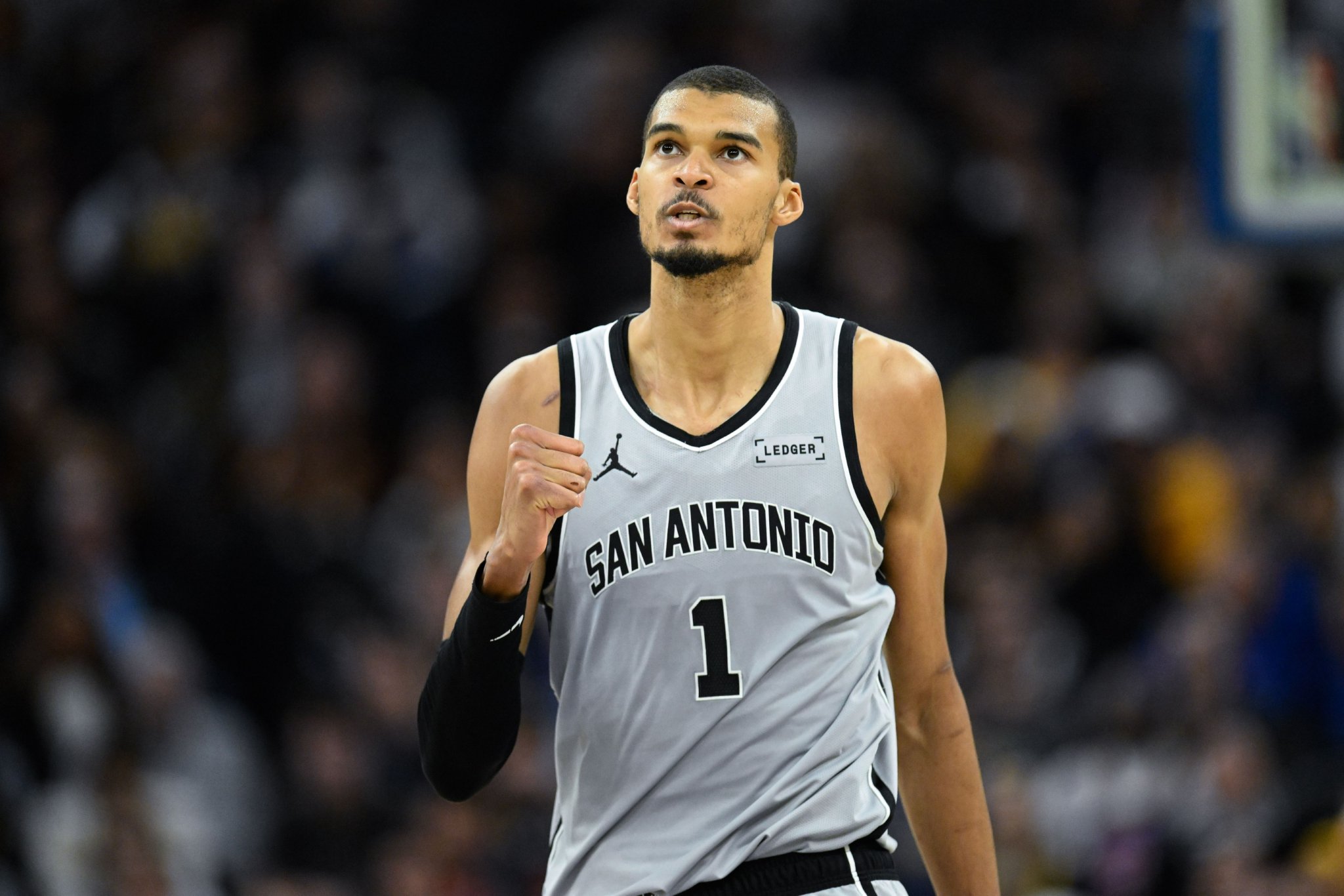 文班亚马：像我这样的球员只有一个 我个人进步的关键是体能状况