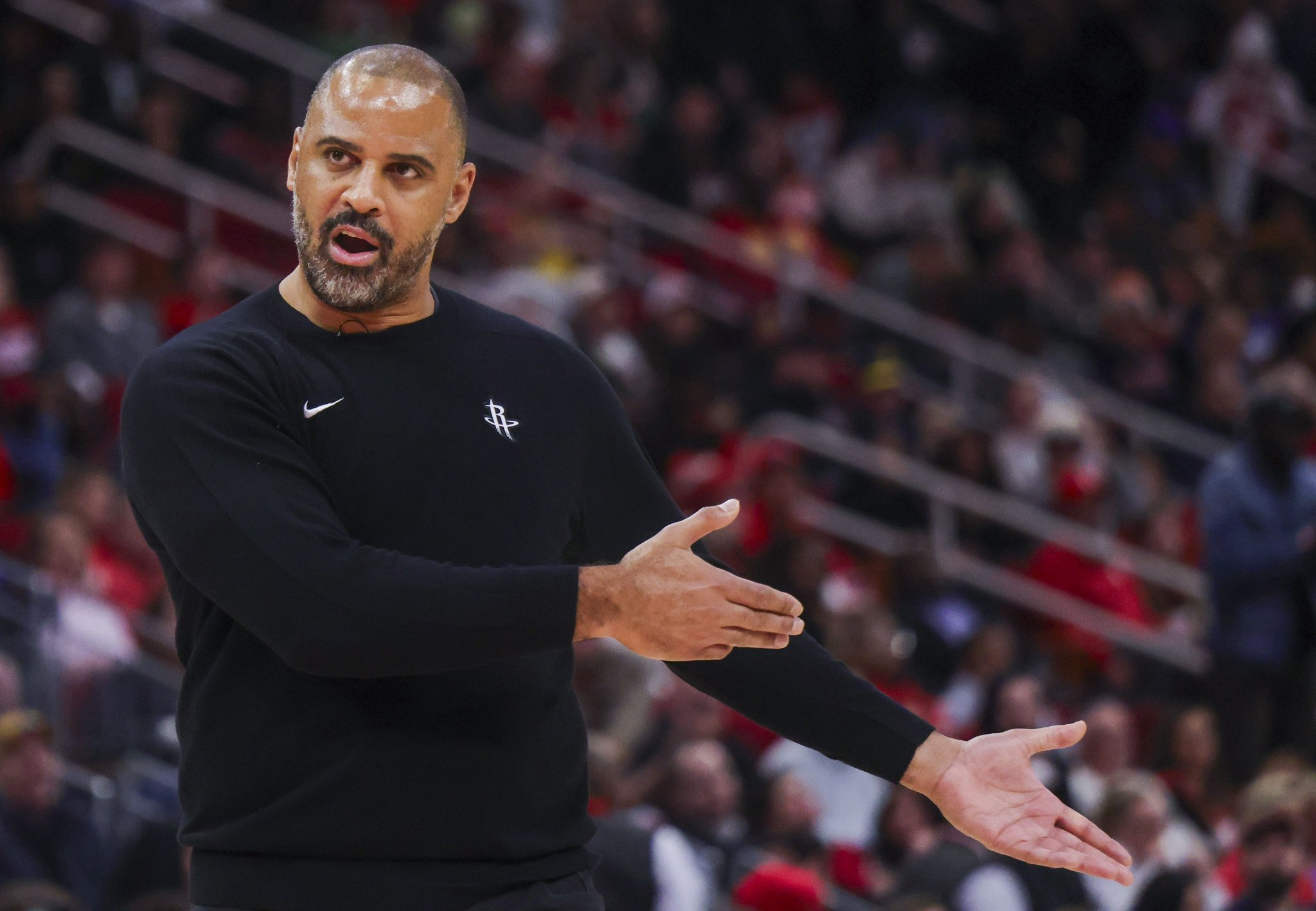 乌度卡：这是我们本赛季防守最糟糕的一场 被人突破得太容易