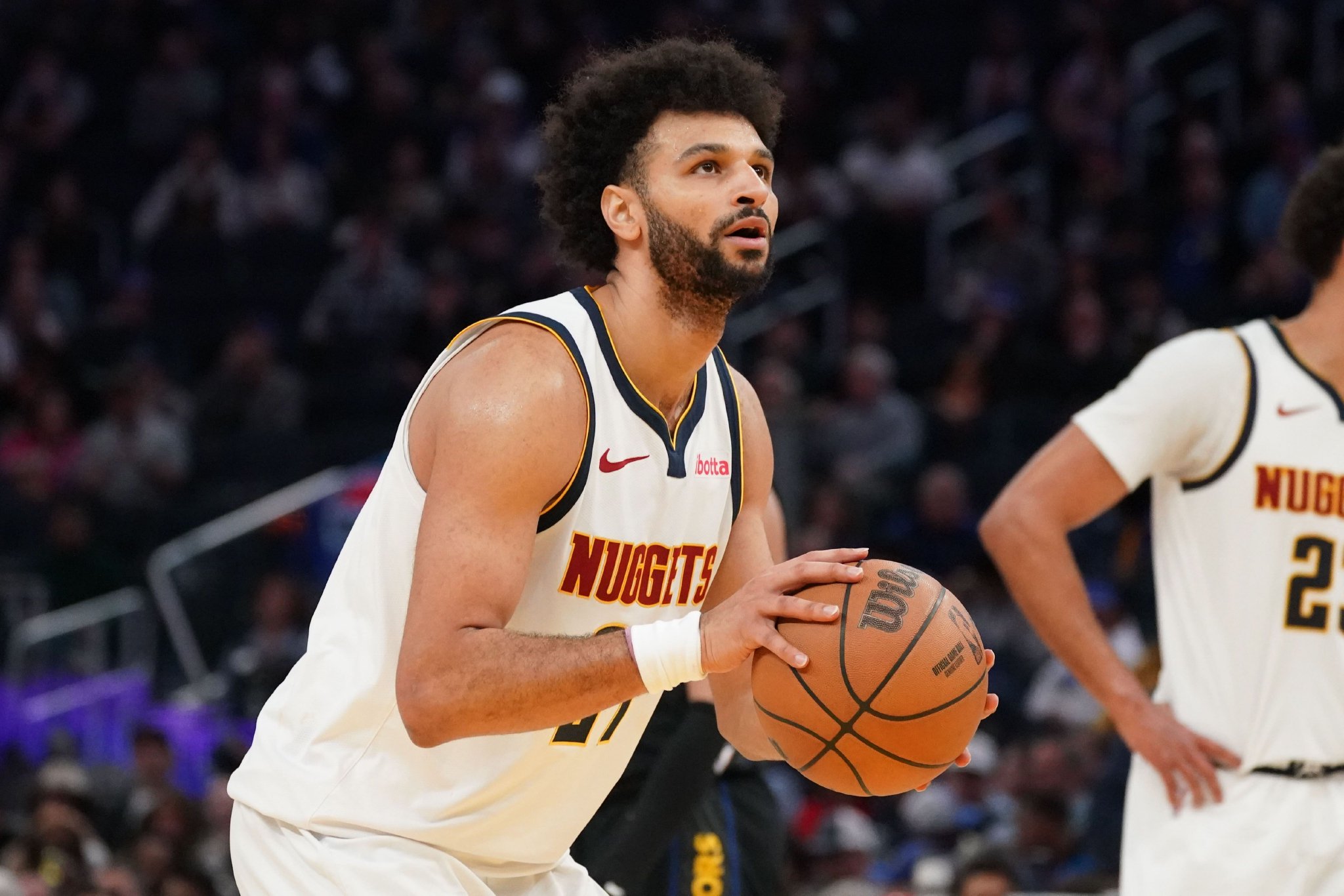 场均25.5分4.3板7.2助！掘金客战雷霆 贾马尔·穆雷可以出战比赛