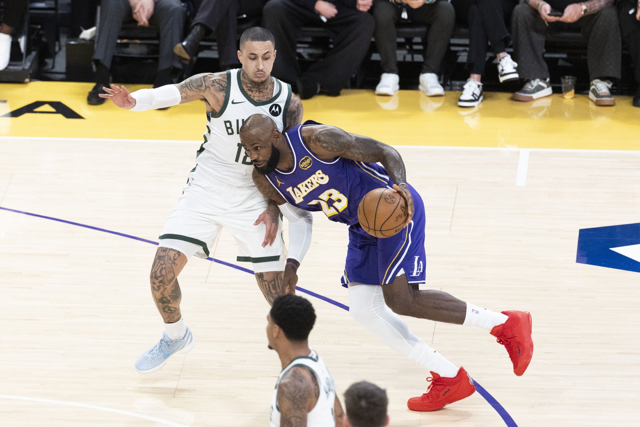 波蒂斯：湖人球员都百万粉 库兹马就因在湖人打过球一切都被放大