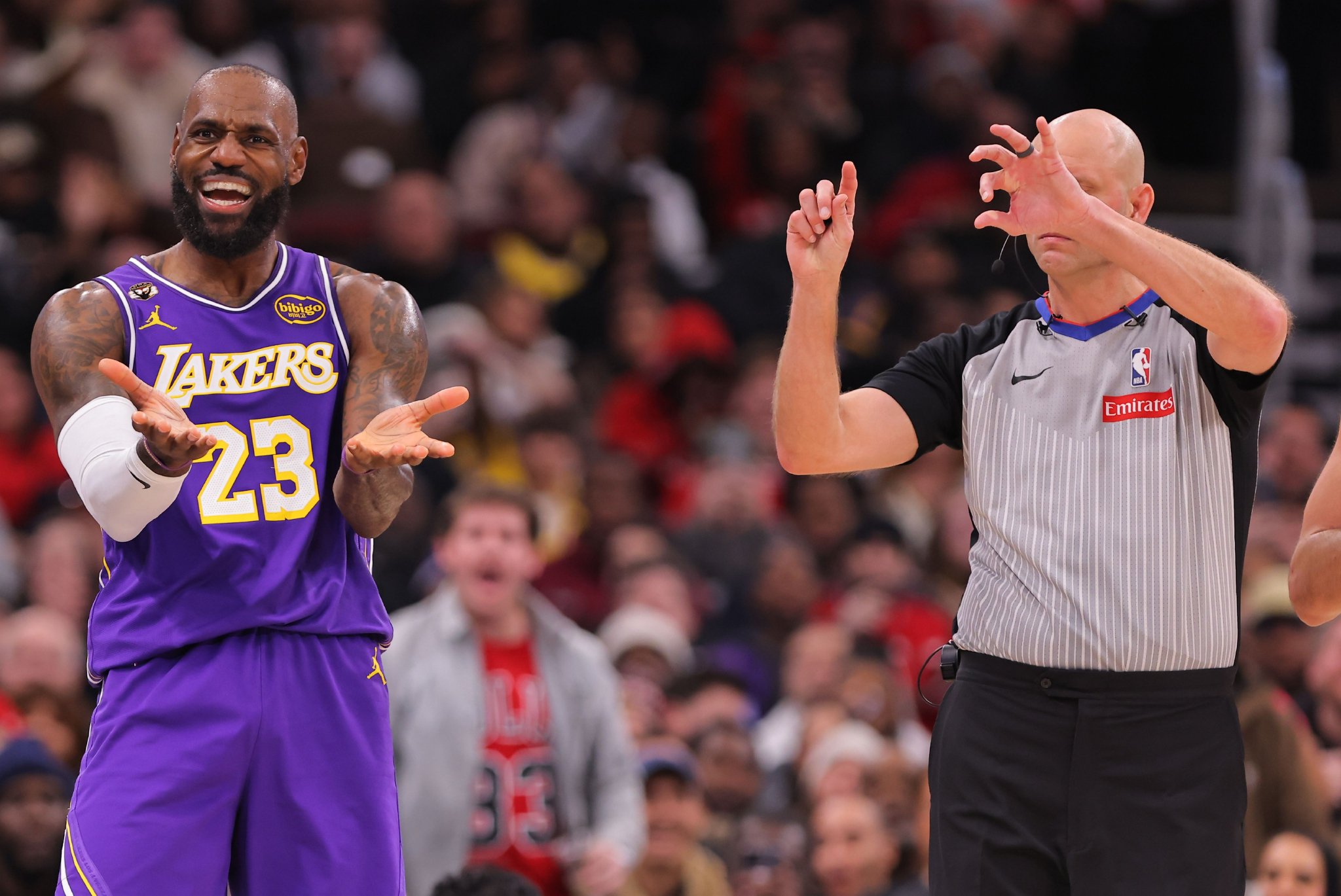 詹姆斯：我们理解裁判的工作很难做 也许可以增设第四位裁判