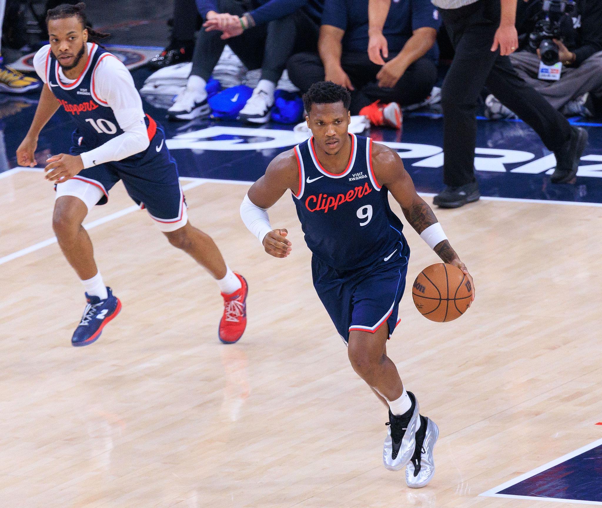 伦纳德：马瑟林打球非常有侵略性 他能让我们很快进入bonus