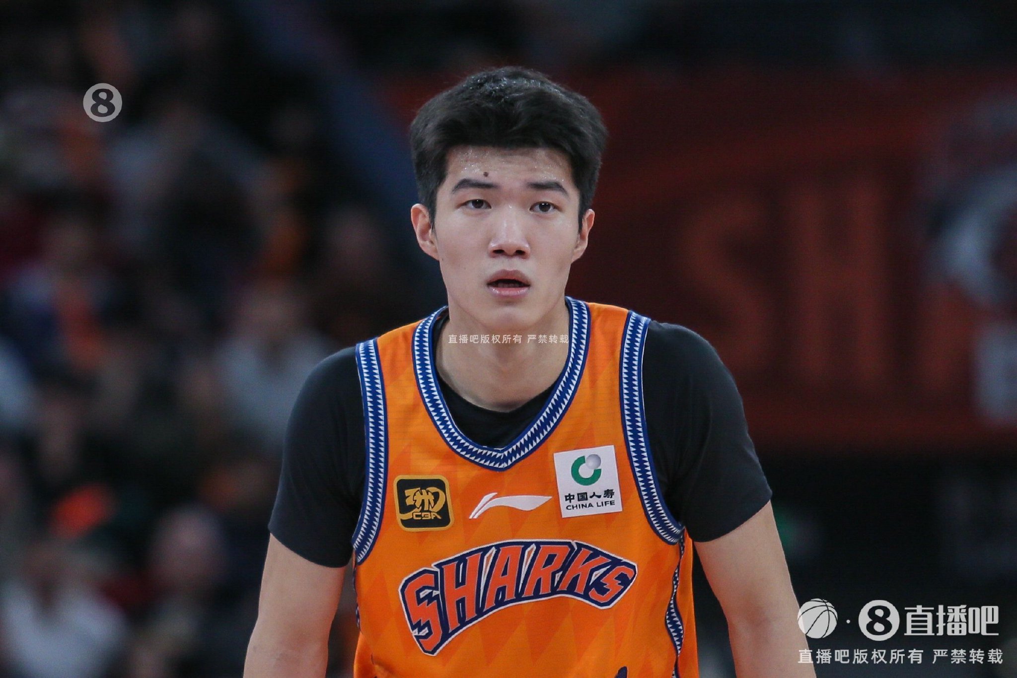 卢伟：偰李永炜作为我们重点培养的后卫 这段时间一直表现得很好