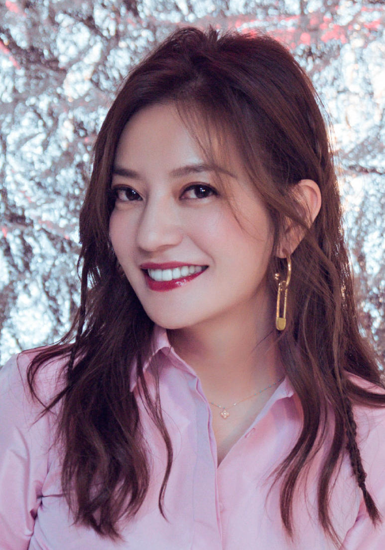 赵薇所持900万股权再被冻结