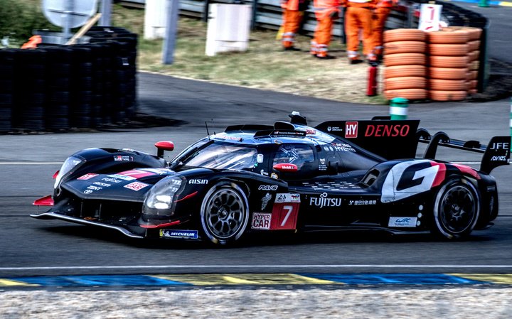 ▲WEC 比赛中的丰田赛车