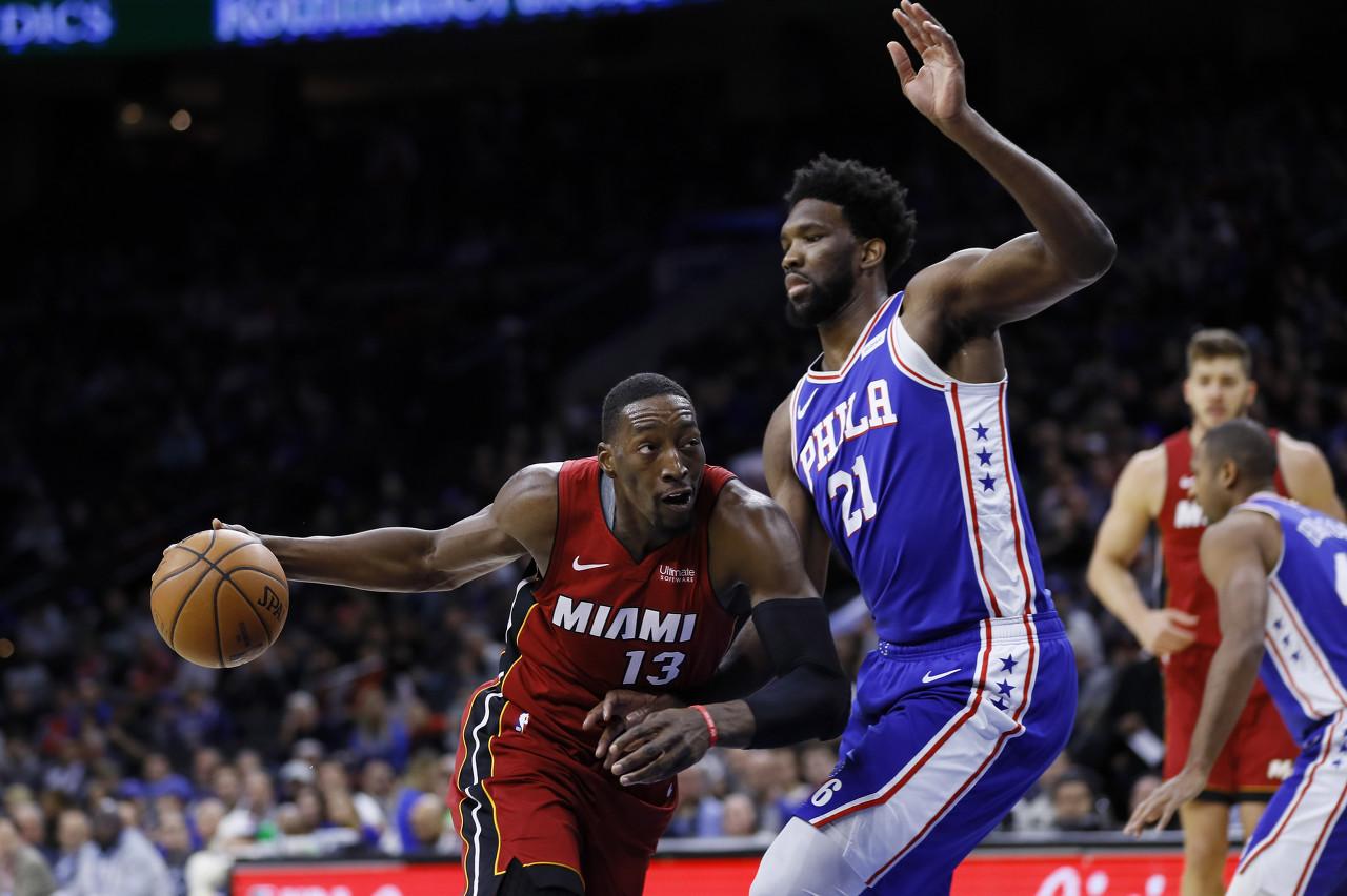 阿德巴约83分？乌布雷：恩比德砍70分时更高效 他三节就做到了