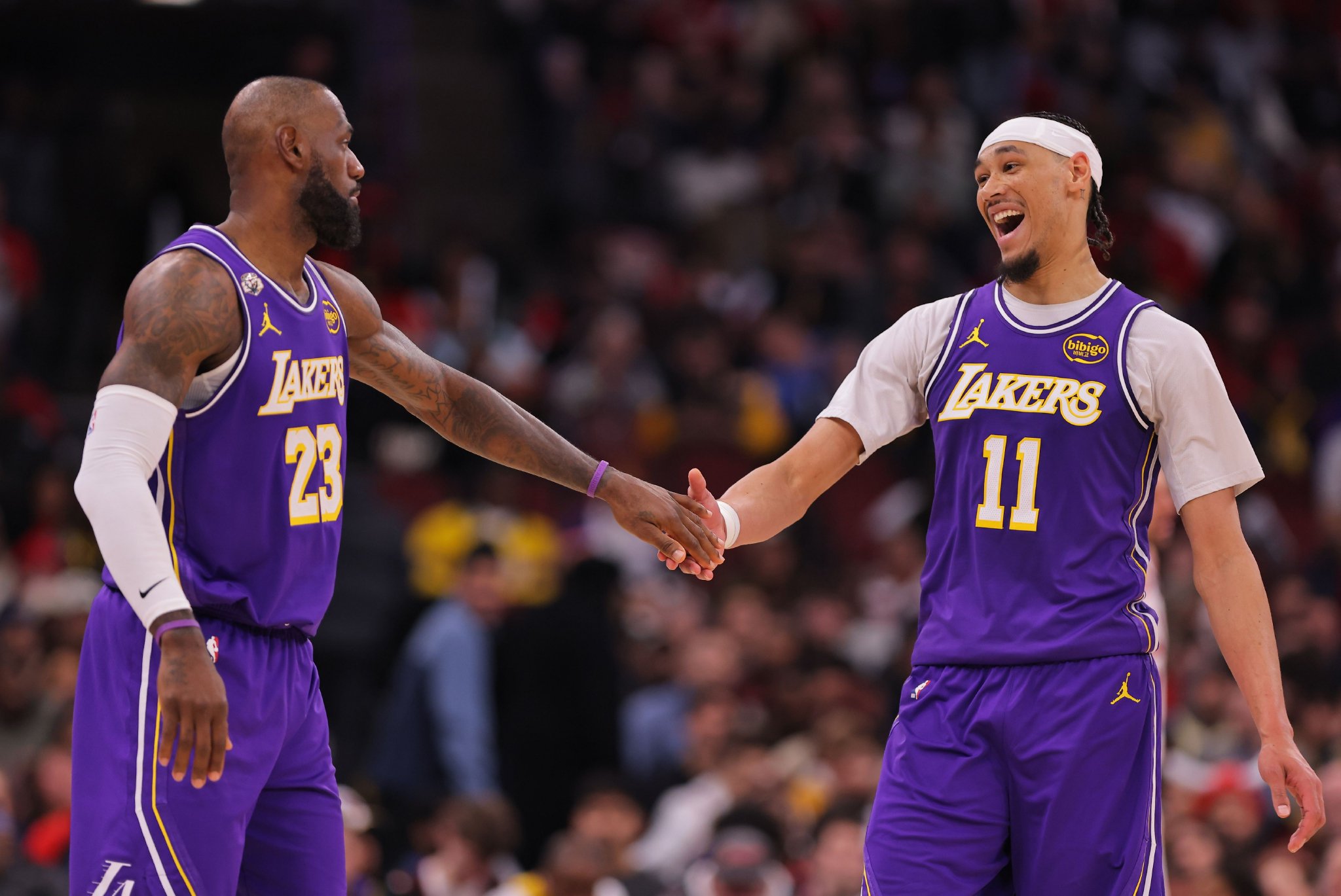 明日战公牛！海斯大概率出战 詹姆斯出战成疑 斯玛特小概率出战