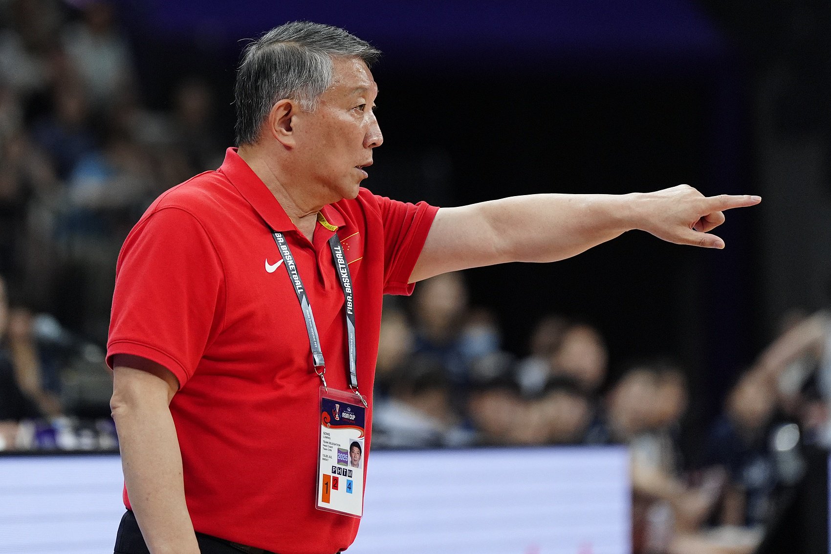 差距可不小！中国女篮三分球16中3&比利时女篮35中15