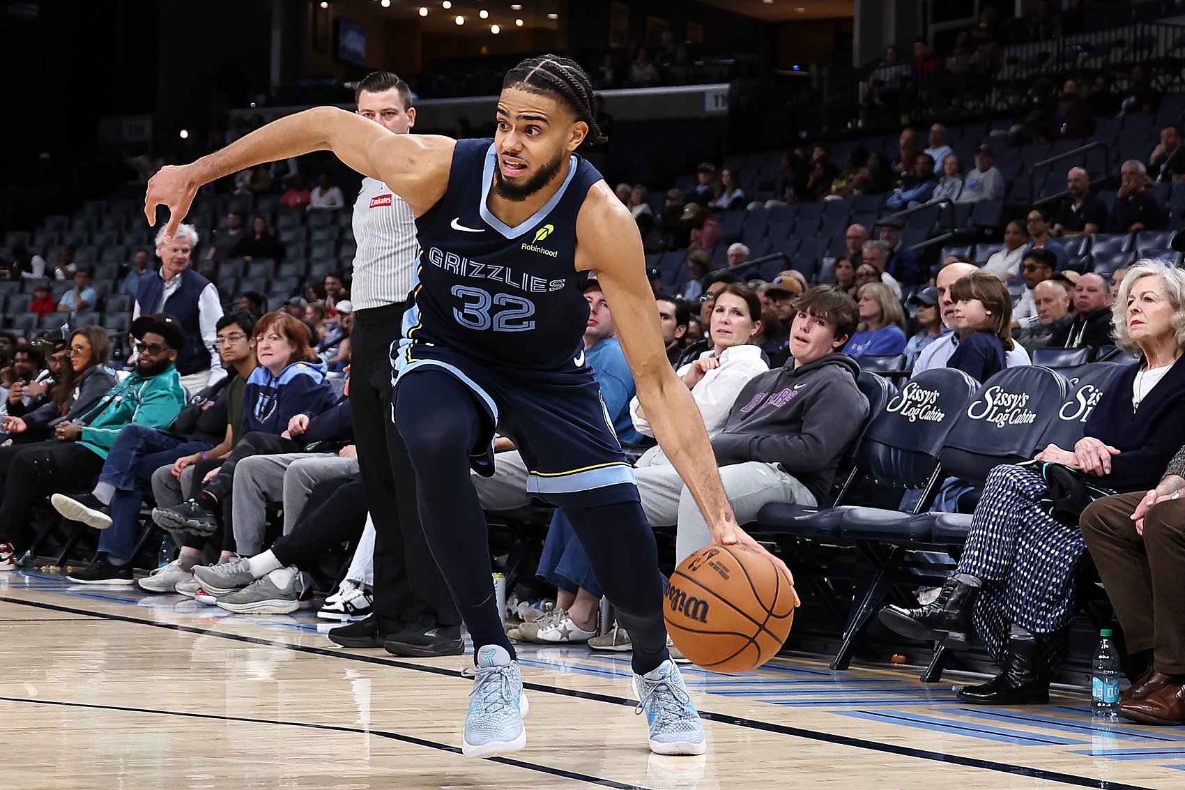 你扛上大旗了？吕佩尔首节苦苦支撑灰熊残阵 拿到全队最高6分